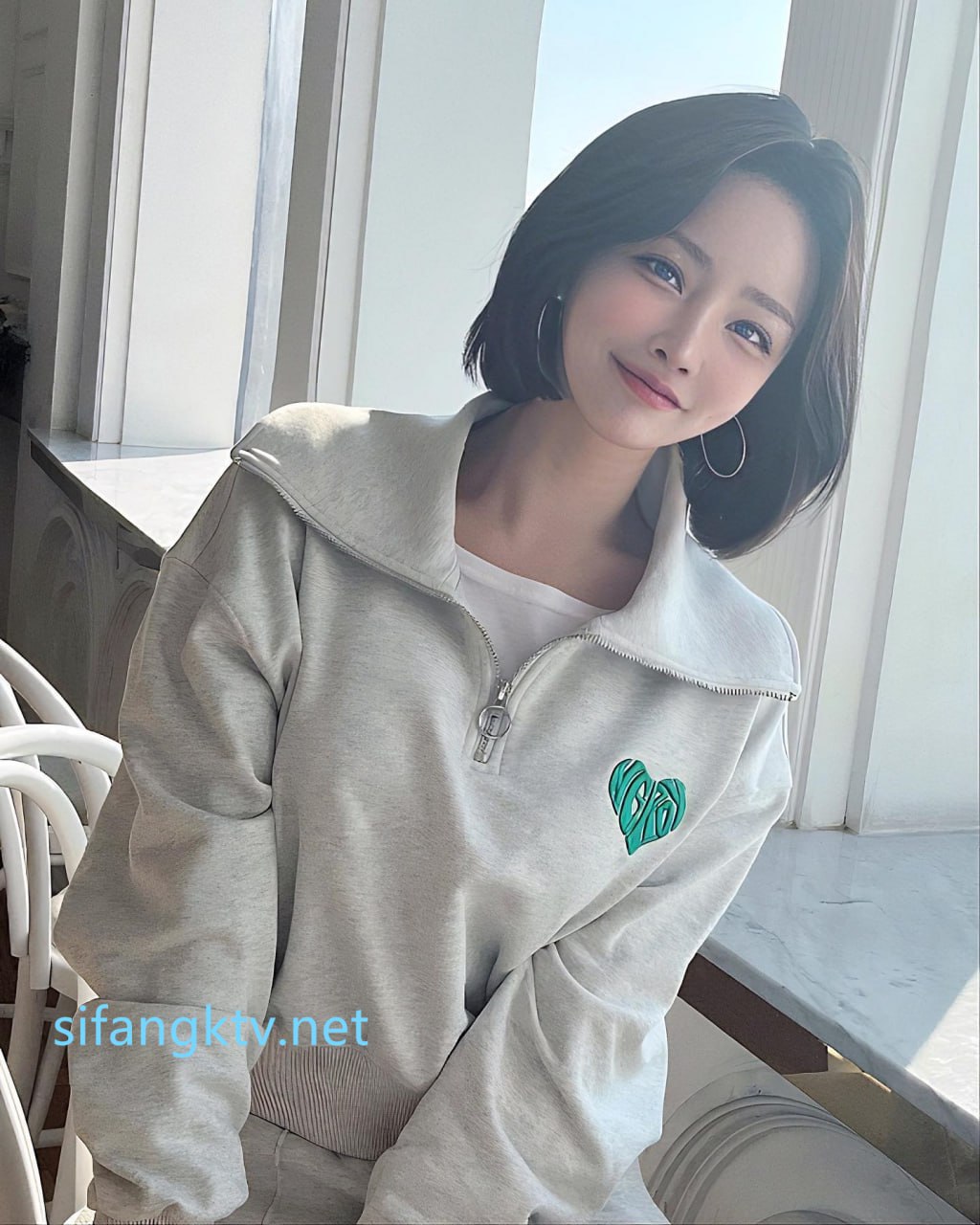 ACHJ-026【即使成为大人 也还是想感受青春】和人妻的留宿不伦 椎名由奈 爱弓凉